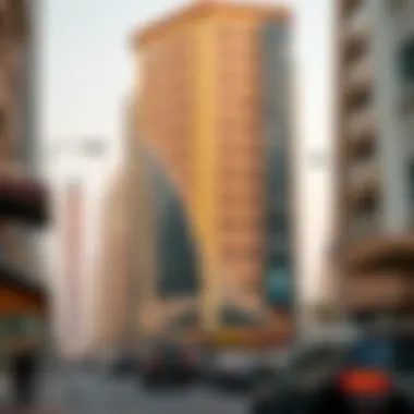 Exploring Al Safa Street: A Walk Through Dubai's Urban Fabric Introduction